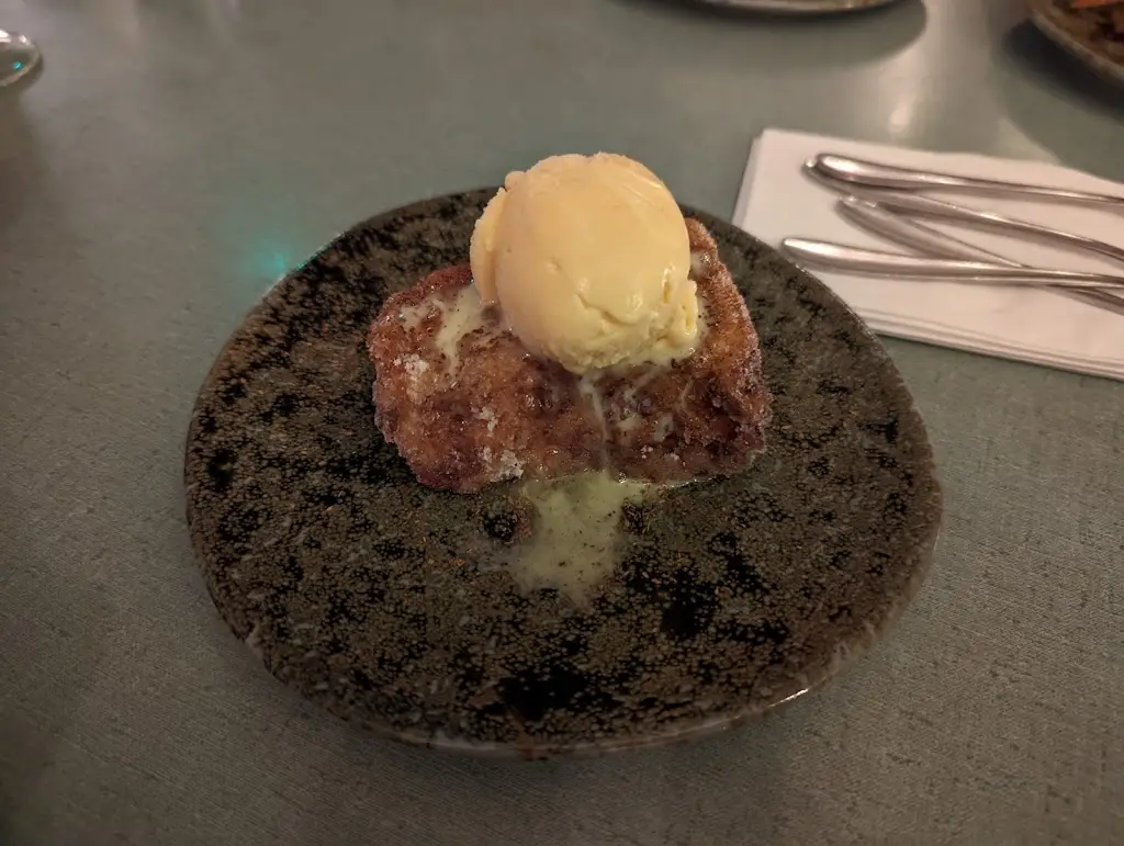 Menu_Bar Esteban_Crouch End_image_9