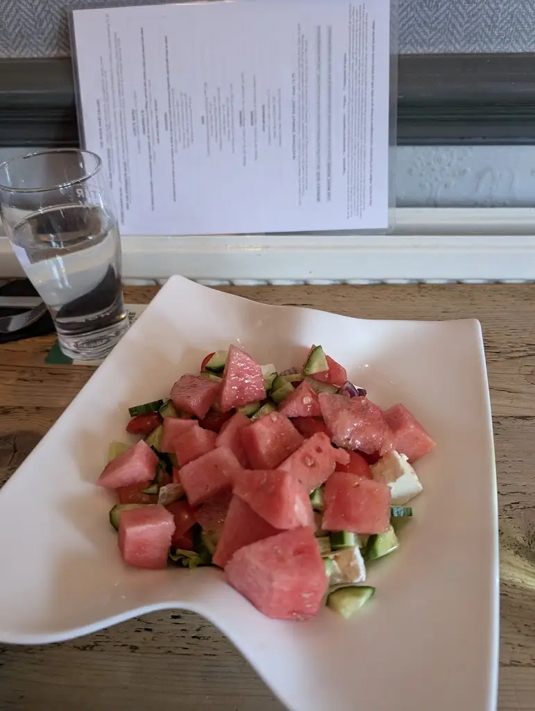 Beyond Bounds_White Hart_Cuxton_review