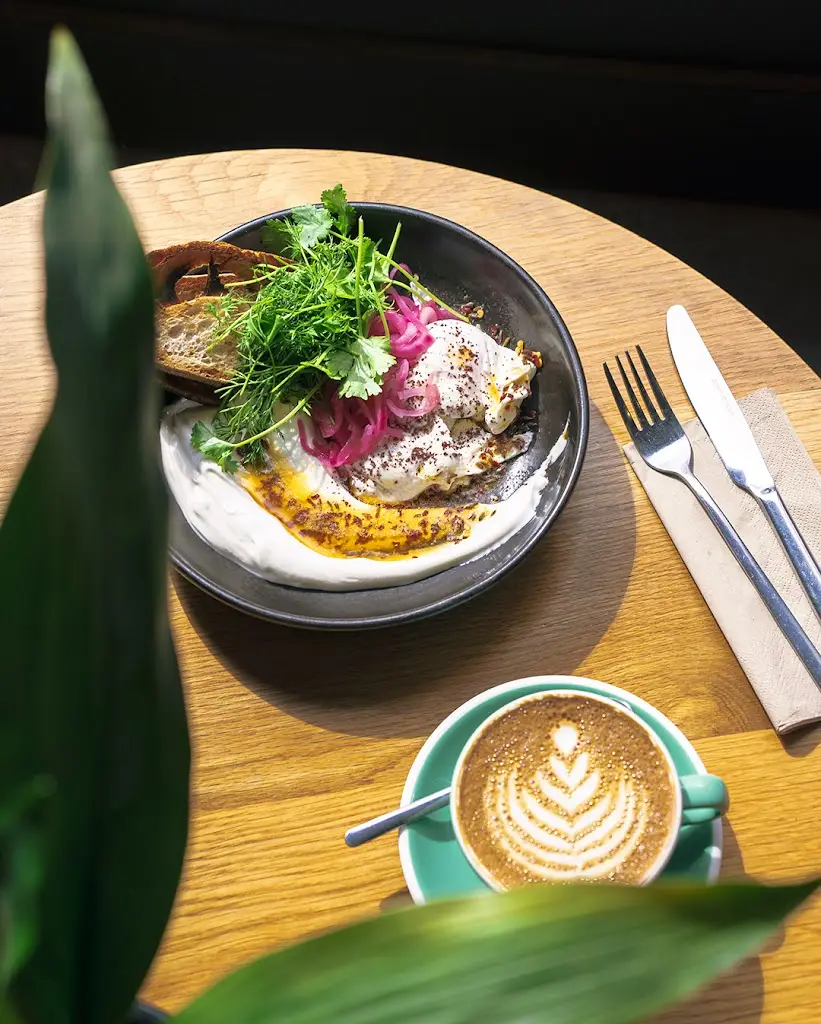 BEAR Ashbourne_Ashbourne_slider_image_3