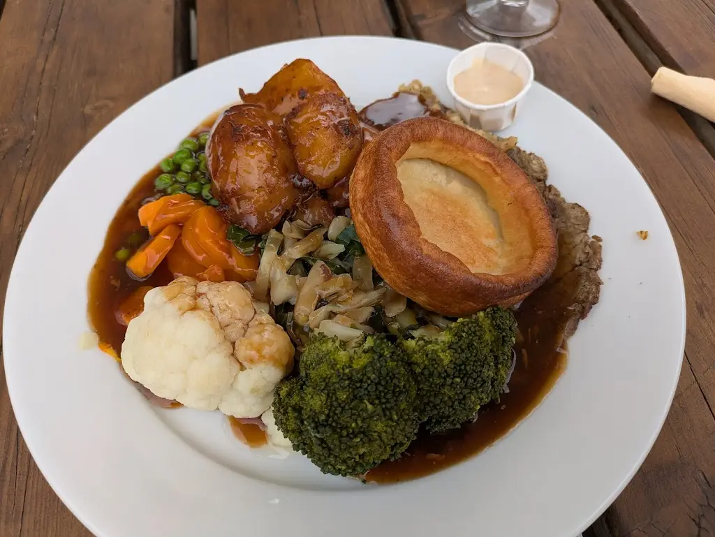 Iwan Davies_Chequers_Darenth_review