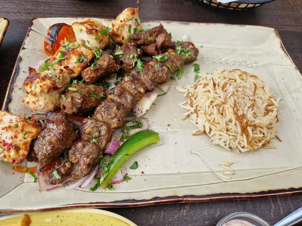 Anthony El Hachem_Layla Lebanese Restaurant_Culcheth_avis