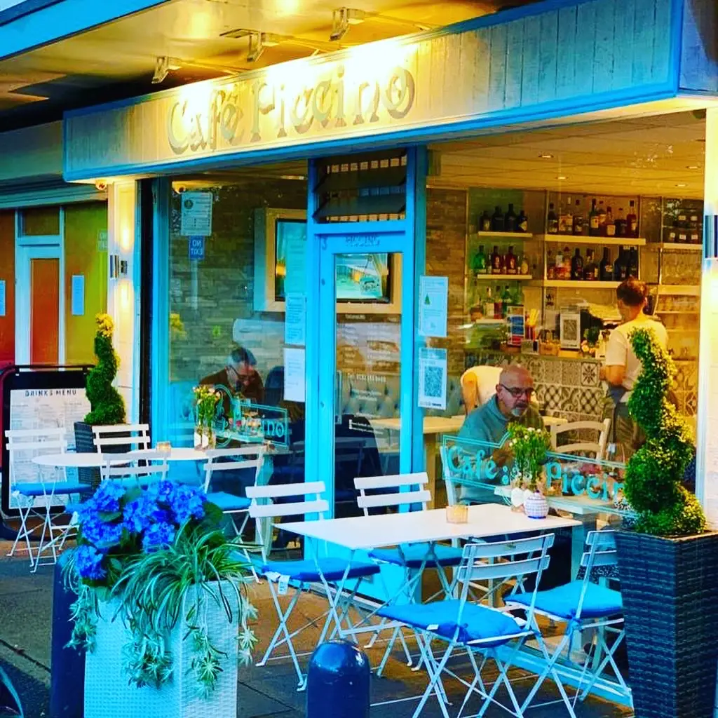 Cafe Piccino Bistro restaurante en Culcheth