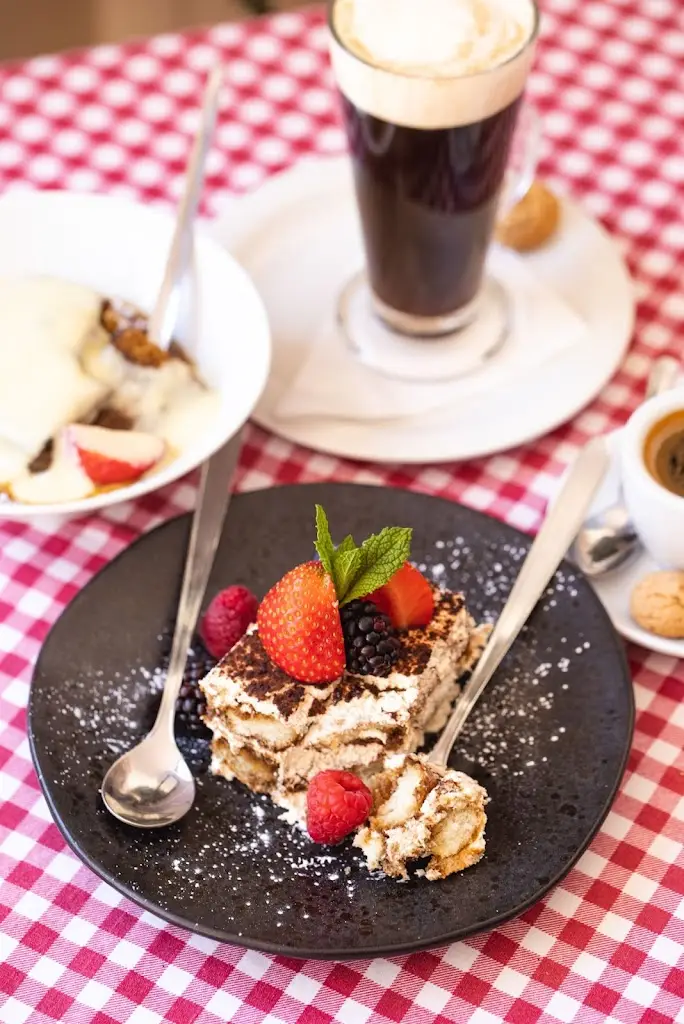 Don Luigi_Culcheth_slider_image_2