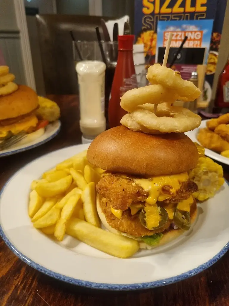 David Connah_Cherry Tree_Culcheth_review