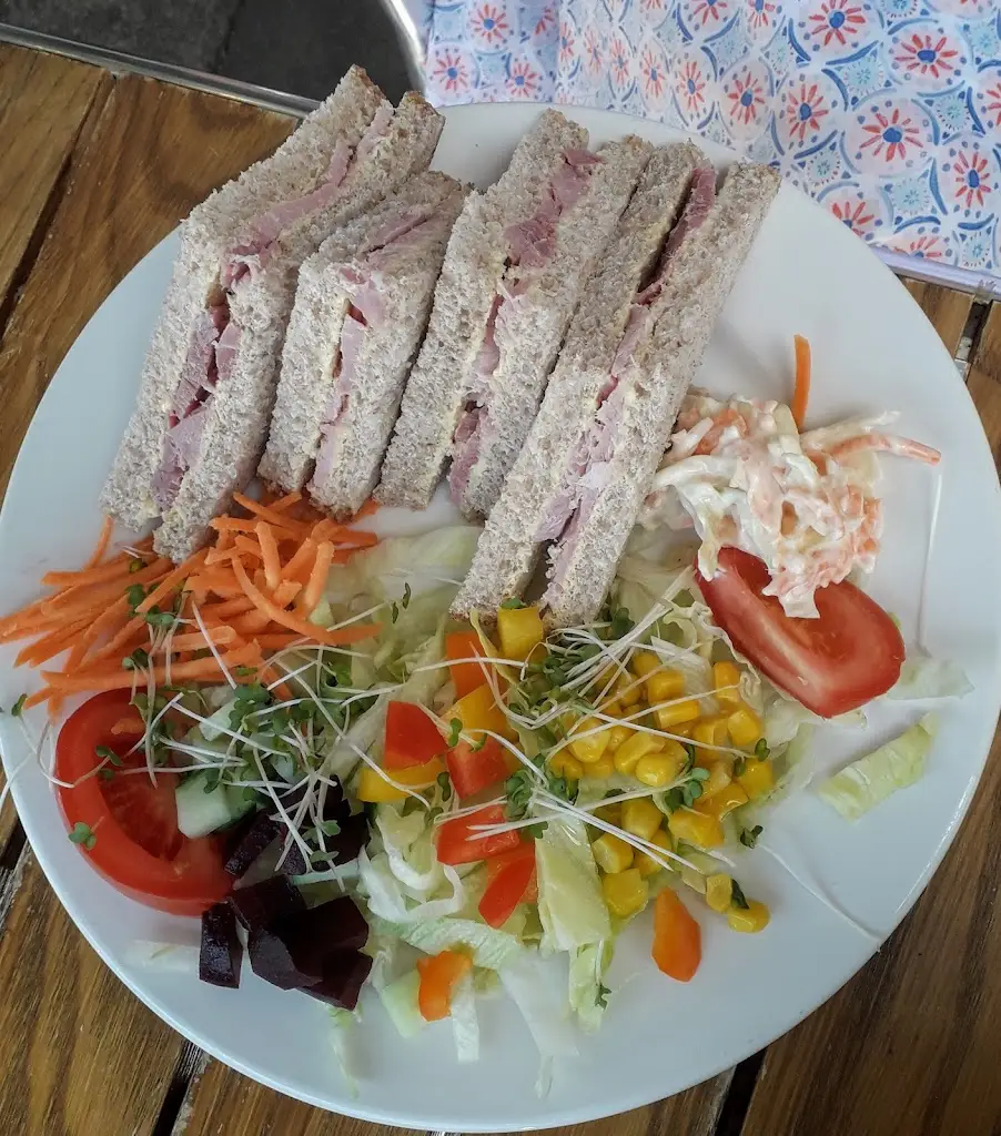 Menu_McDee's_Culcheth_image_9