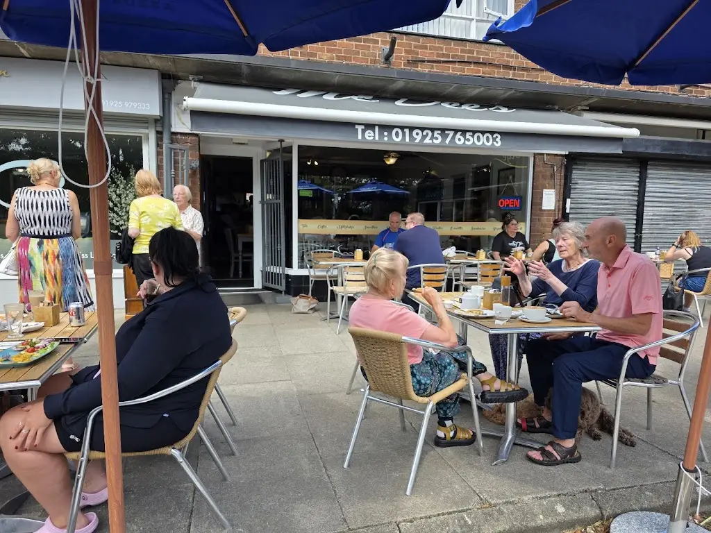 McDee's_Culcheth_slider_image_1