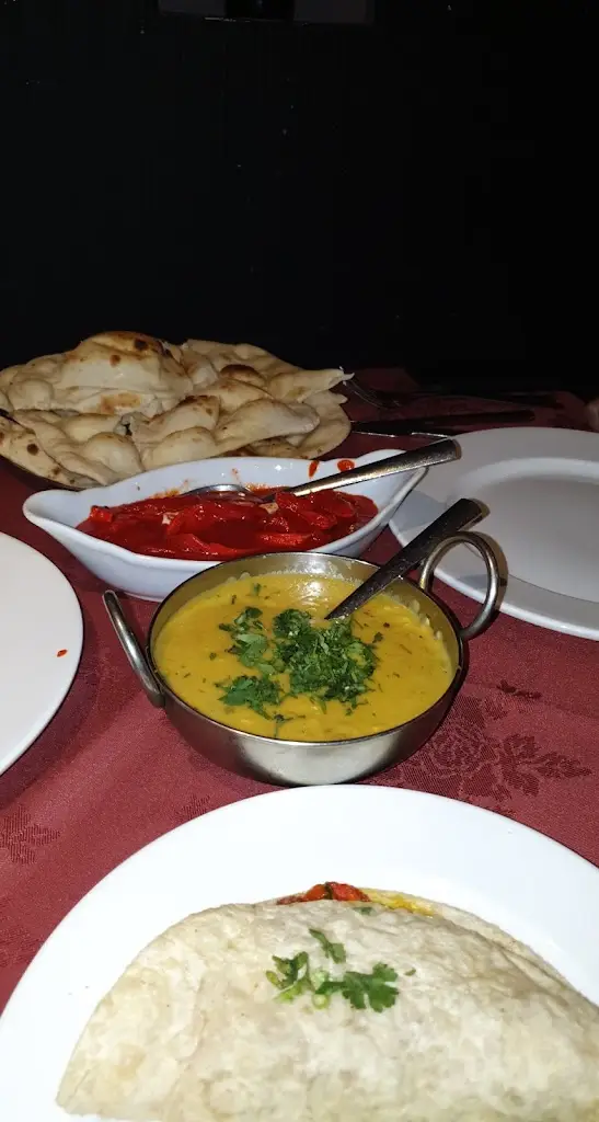 Indian Tiffin_Culcheth_slider_image_3