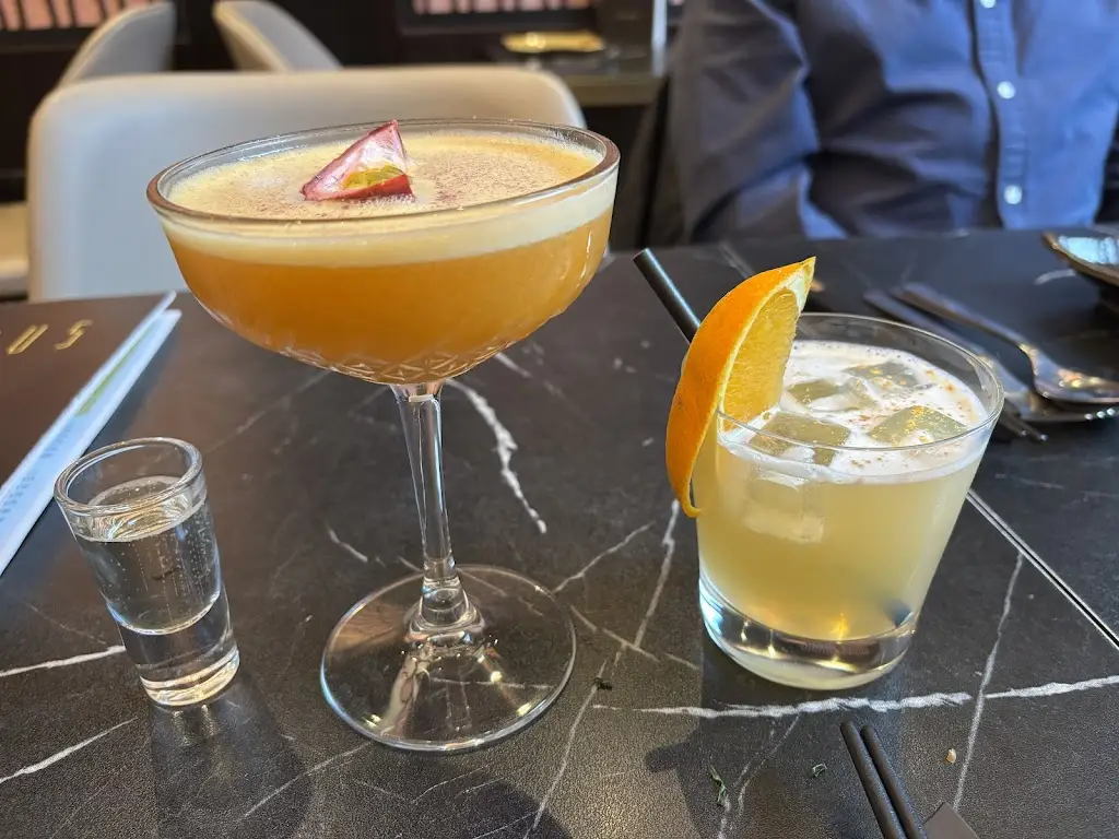 HAUS Bar & Restaurant_Cuffley_slider_image_2