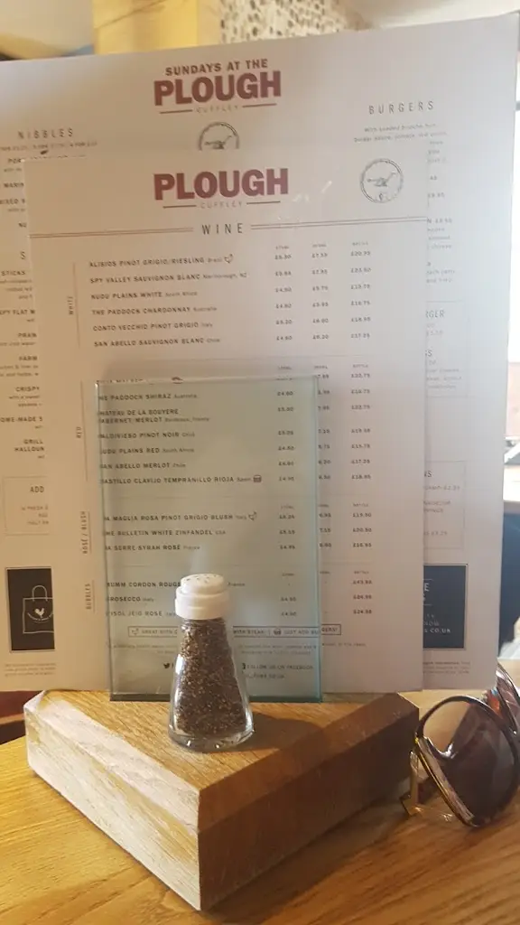 Menu_Plough_Cuffley_image_4