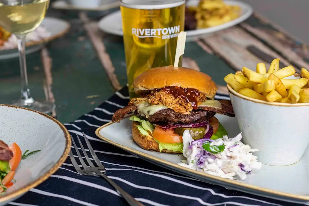 Menu_Plough_Cuffley_image_9