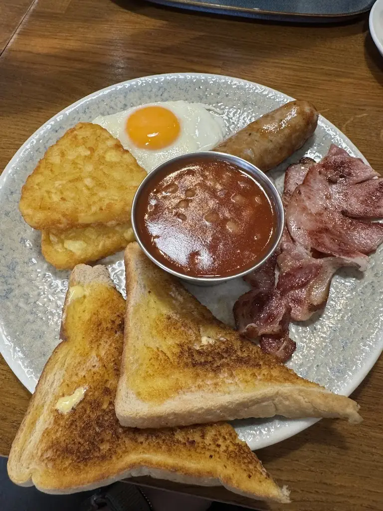 Erin Cranston_Cuffley Cafe & Bistro_Cuffley_review