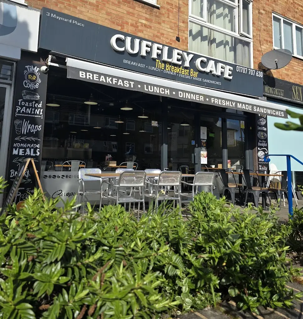 Cuffley Cafe & Bistro restaurant in Cuffley