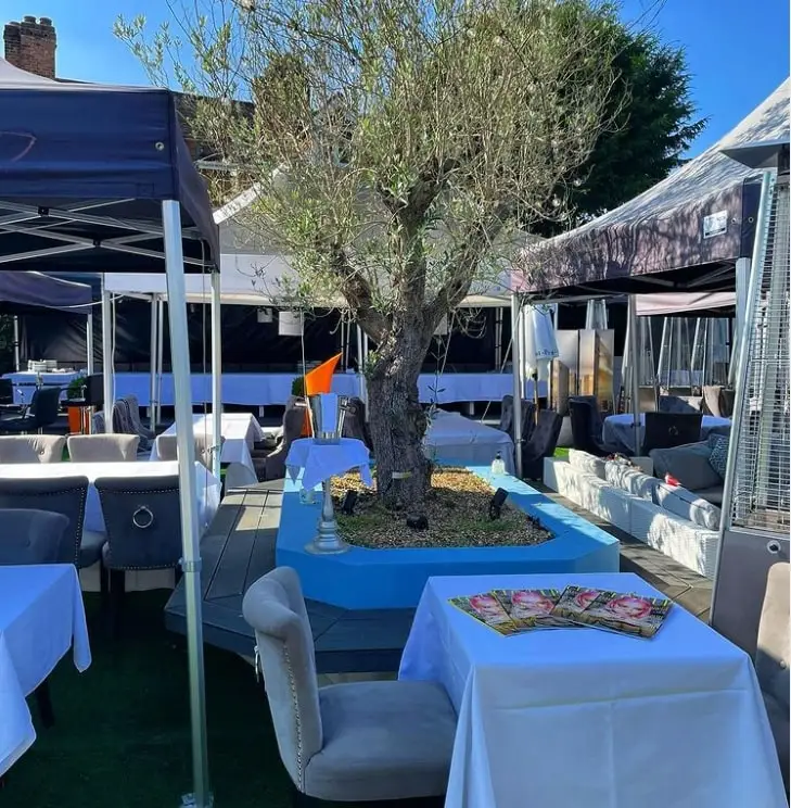 Judges Bar & Restaurant Potters Bar_Cuffley_slider_image_1