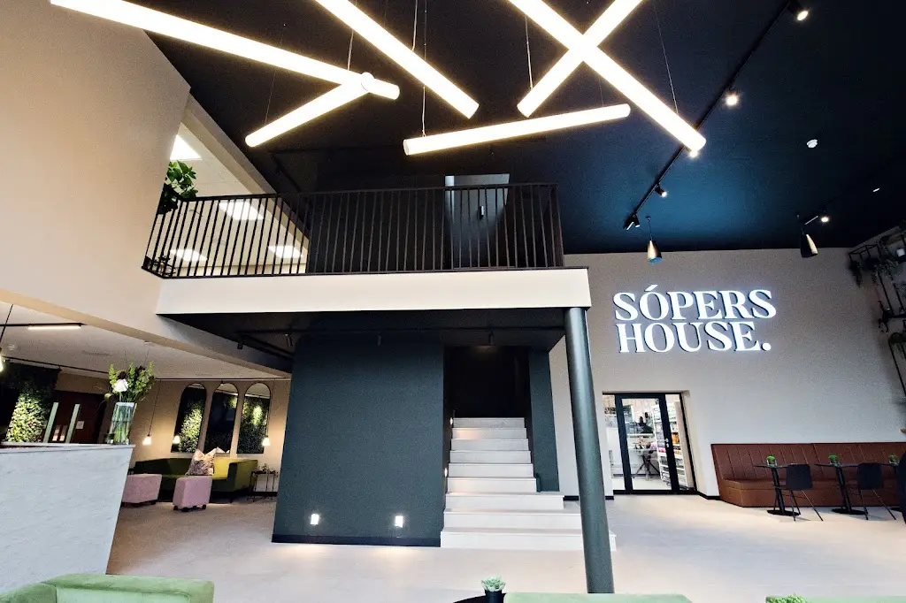 Sópers House_Cuffley_slider_image_1