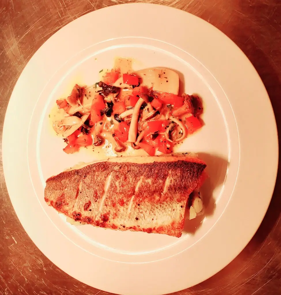 Menu_Gables Restaurant - Home_Cuffley_image_3