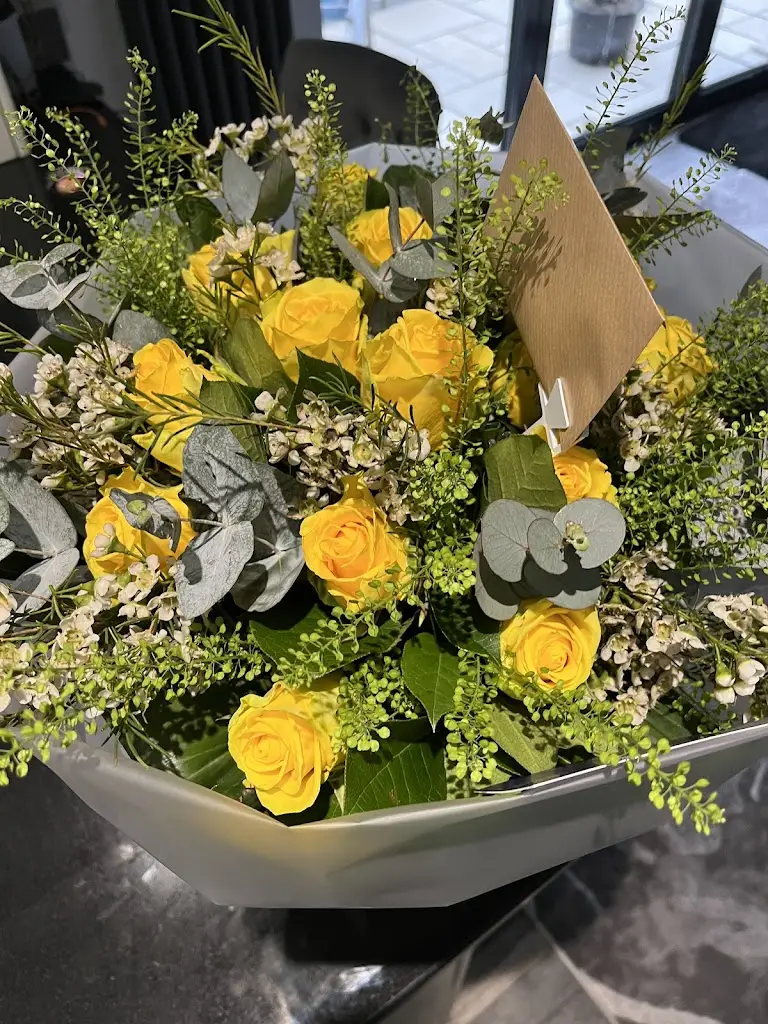 Lisa McCann_The Orchid Flowers & Cafe_Cuffley_review