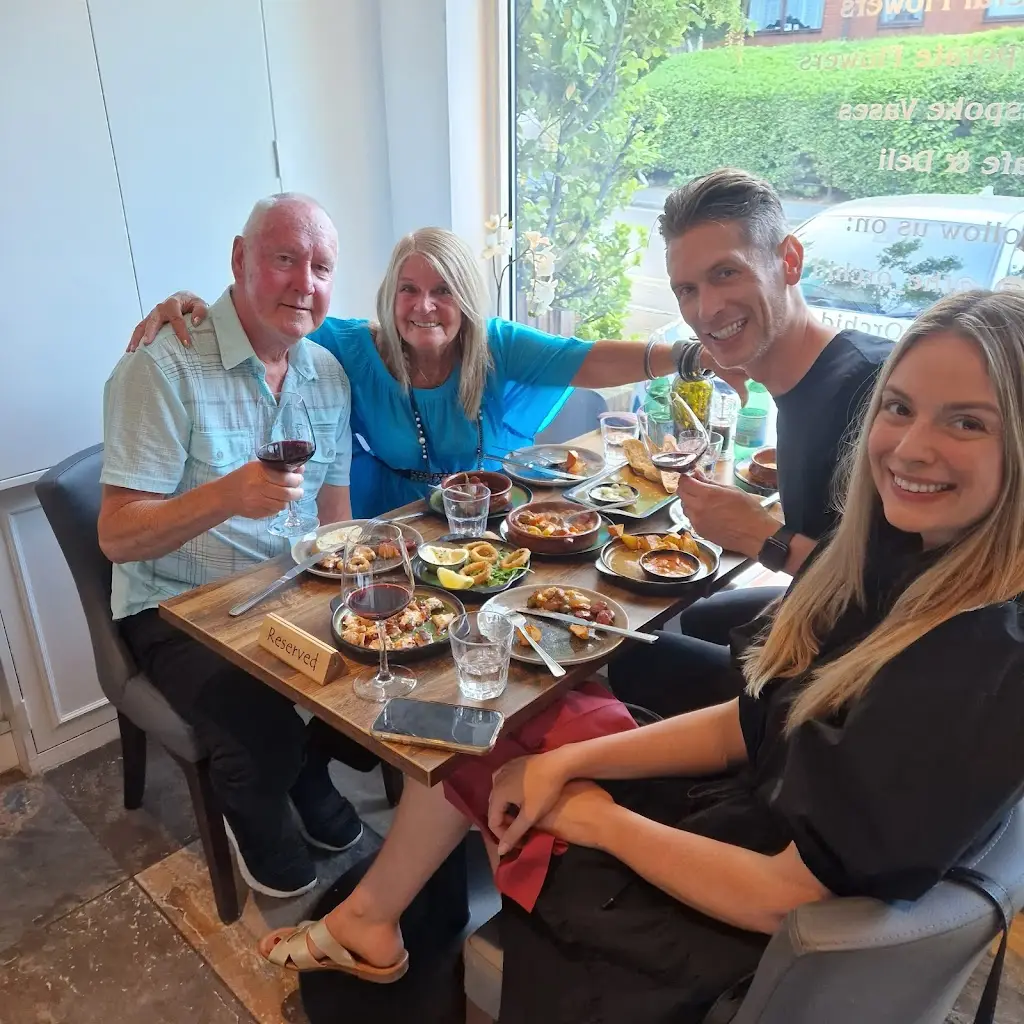 The Orchid Flowers & Cafe_Cuffley_slider_image_2