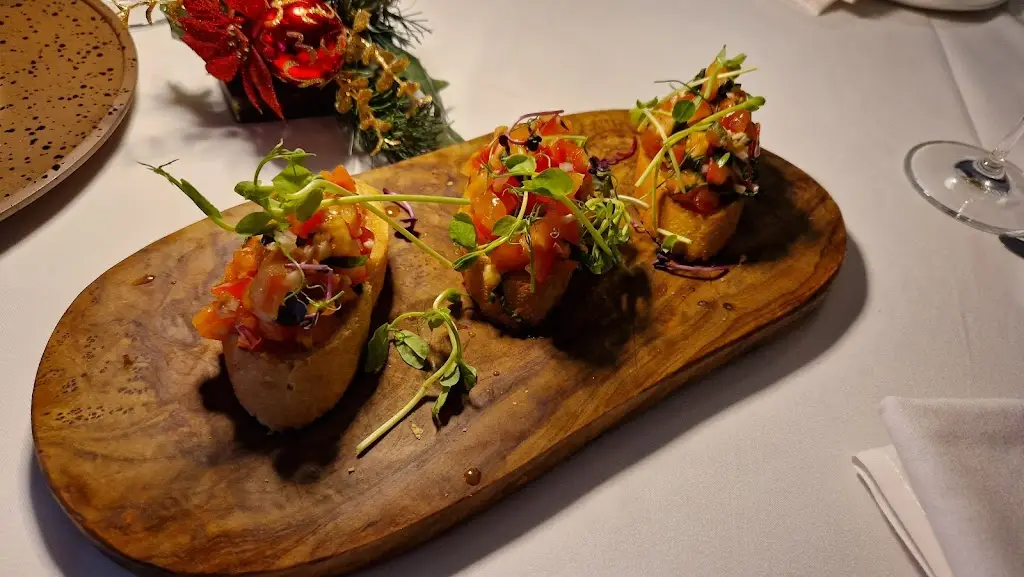 Menu_The Old Paparazzi_Cuffley_image_3