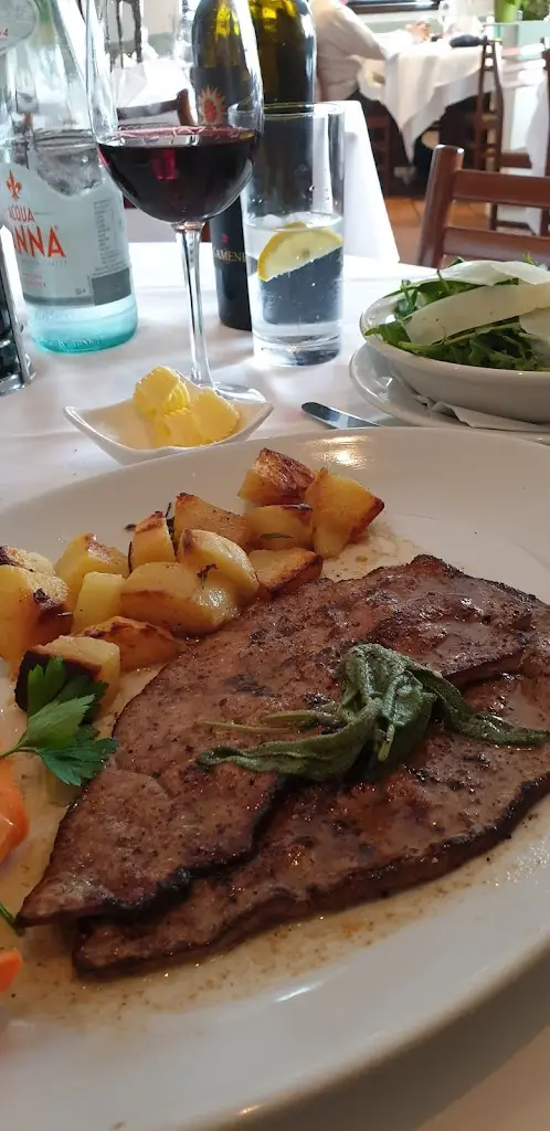 Menu_The Old Paparazzi_Cuffley_image_5