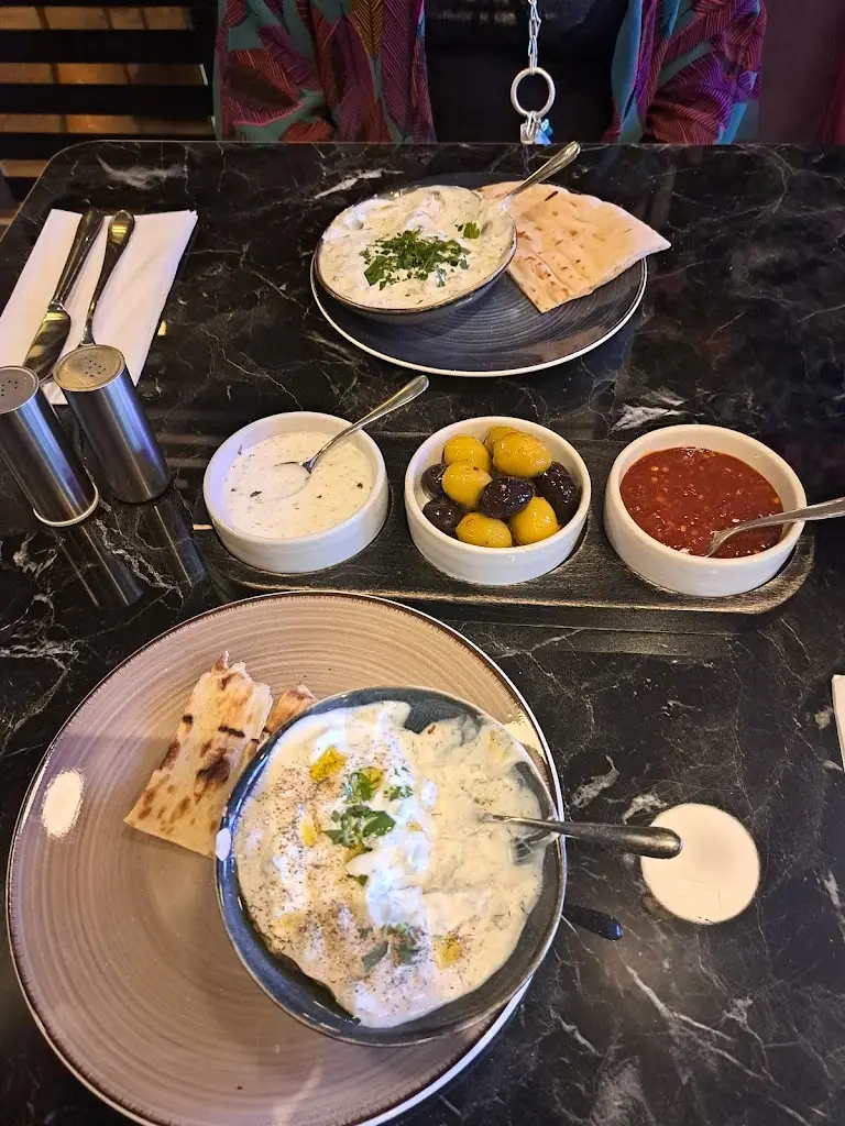 Menu_Hatcher Bistro_Cuffley_image_9