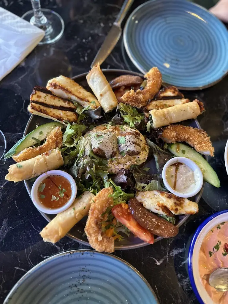 Millie Cowell_Hatcher Bistro_Cuffley_review