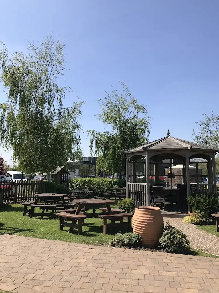 Jody Bunting_Stepping Stones_Ashbourne_review