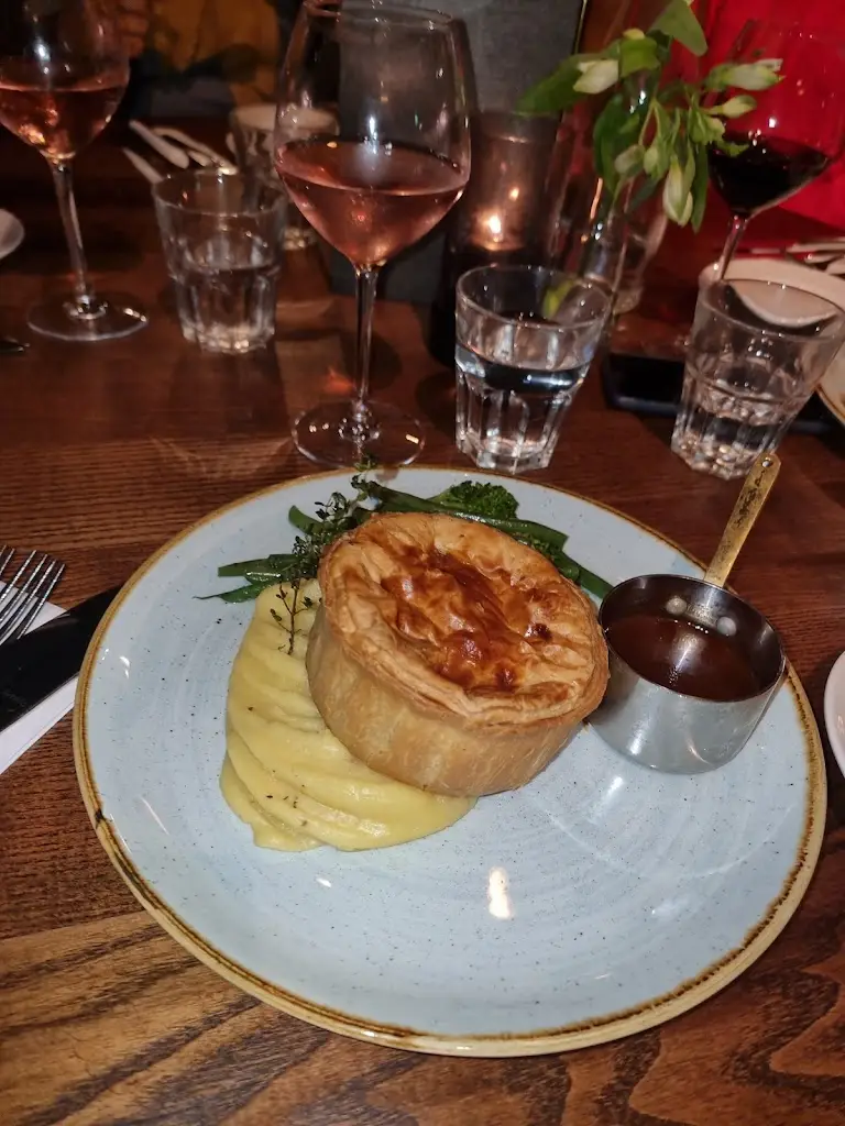 Menu_Goffs Oak Cheshunt_Cuffley_image_5