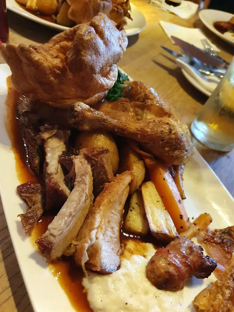 Menu_Goffs Oak Cheshunt_Cuffley_image_6