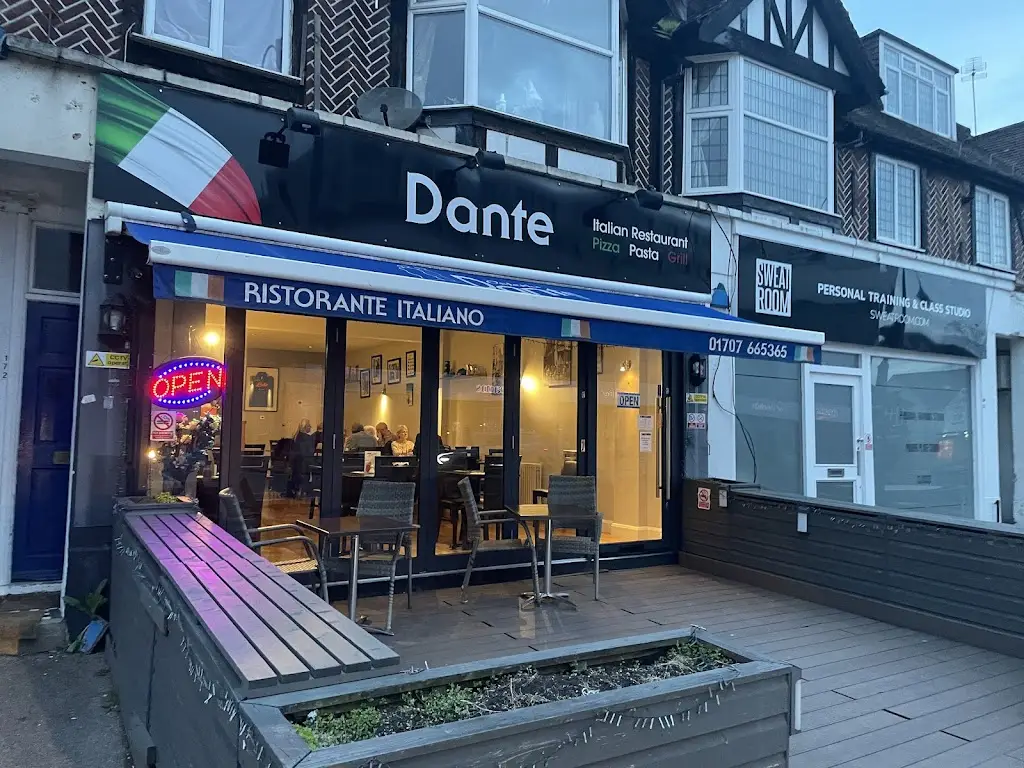 Sena Asiedu_Dante Restaurant_Cuffley_review