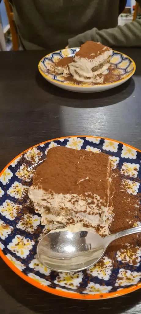 Menu_Donna Maria_Crowborough_image_2