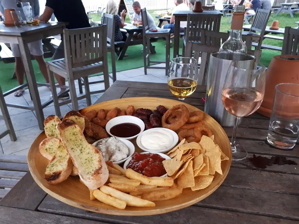 Menu_White Hart on the Green_Crowborough_image_9