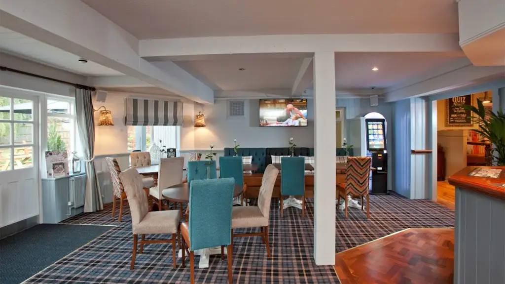 White Hart on the Green restaurant in Crowborough