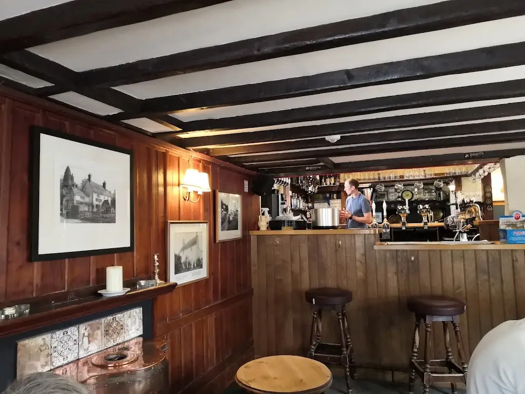 The Wheatsheaf_Crowborough_slider_image_1