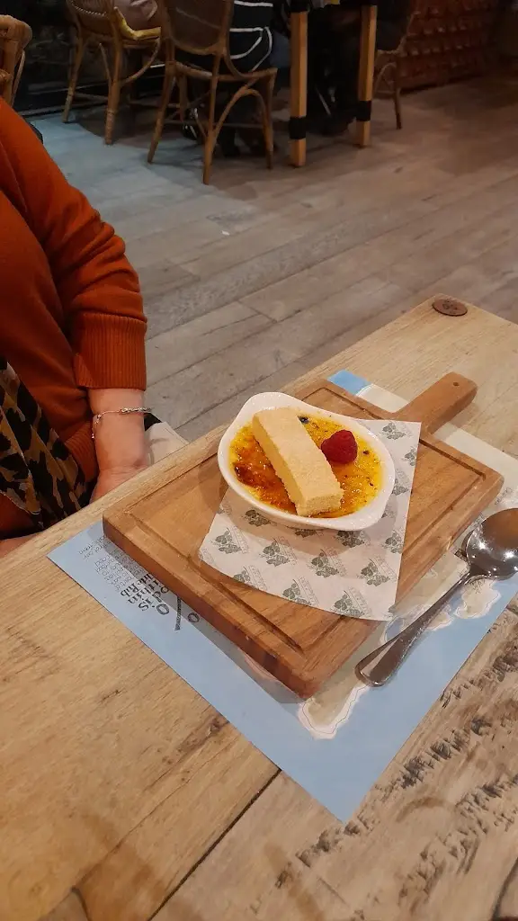 Menu_The Lazy Fox_Crowborough_image_8