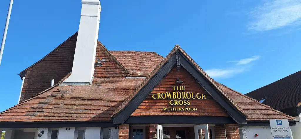 JD Wetherspoon - The Crowborough Cross restaurant in Crowborough