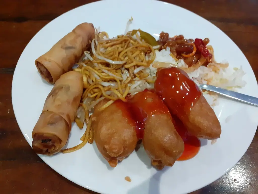 LAURA BENNETT_Lis_Crowborough_review