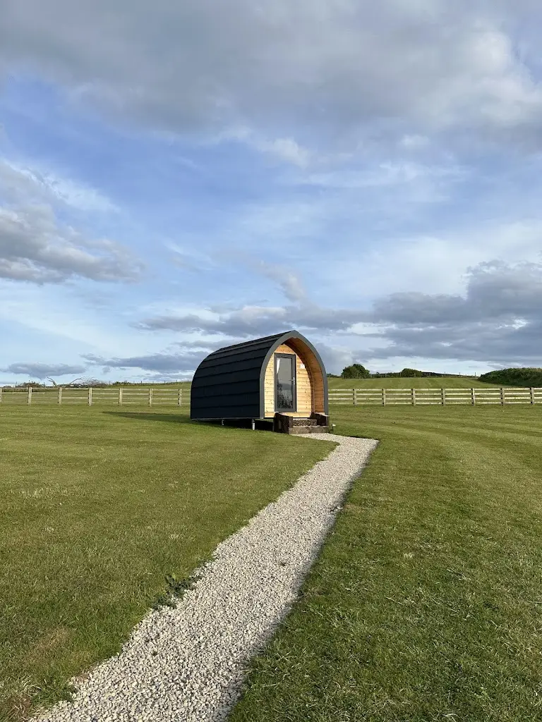 Aisha Kwiatkowska_The Fox & Hounds Inn & Camping Pods_Danby_review