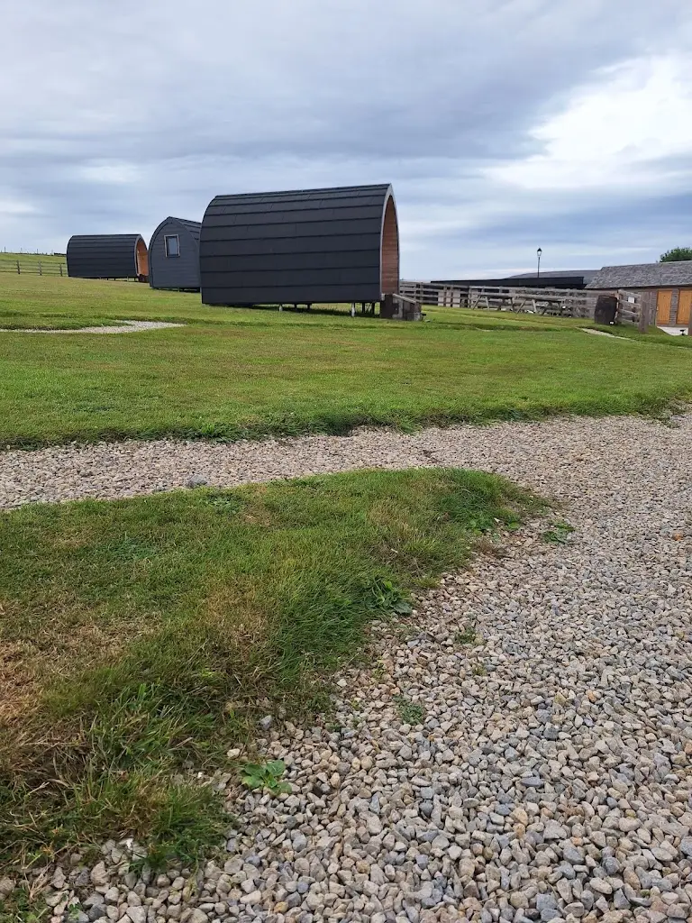 Jo Atkinson_The Fox & Hounds Inn & Camping Pods_Danby_review