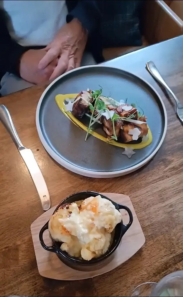 The Eskdale Castleton_Danby_slider_image_2