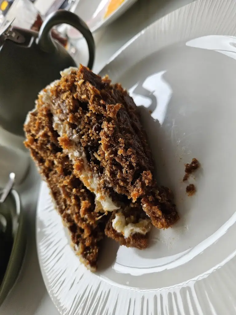 Robert Oxley_Café Impromptu_Ashbourne_review