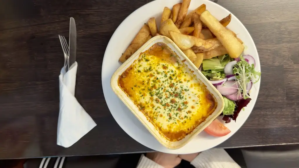 Menu_The Cherry Tree_Darton_image_5