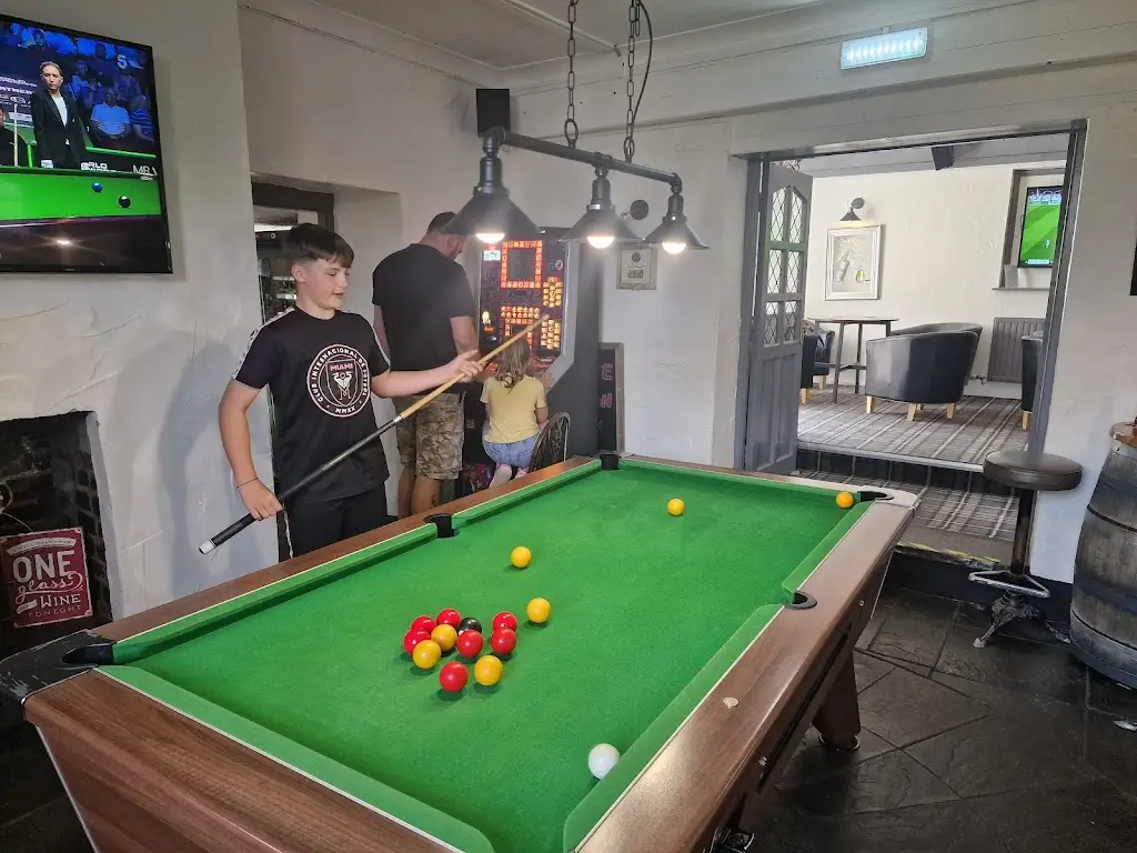 Emma Ridgeway_The Red Lion_Dalton in Furness_review