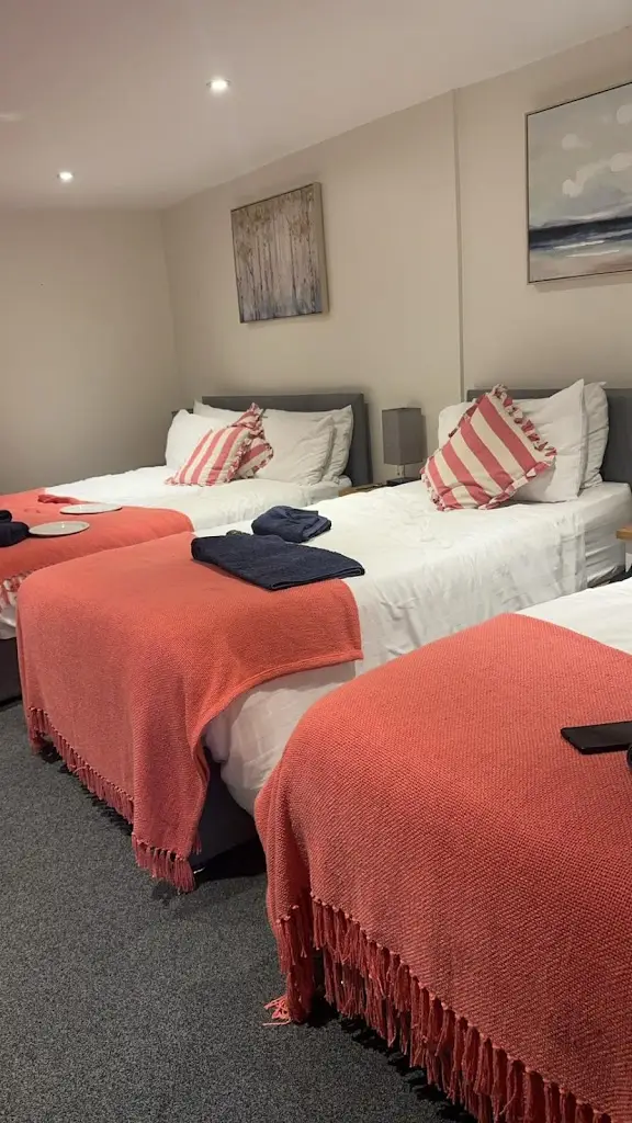 Arvindh Murugeshan_The Red Lion_Dalton in Furness_review