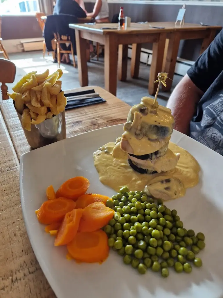 Becca Robinson_Village Inn_Dalton in Furness_review