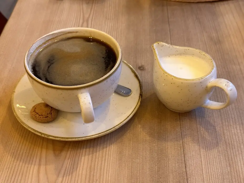 Menu_Brizzolaris - Italian coffee bar_Dalton in Furness_imagen_8