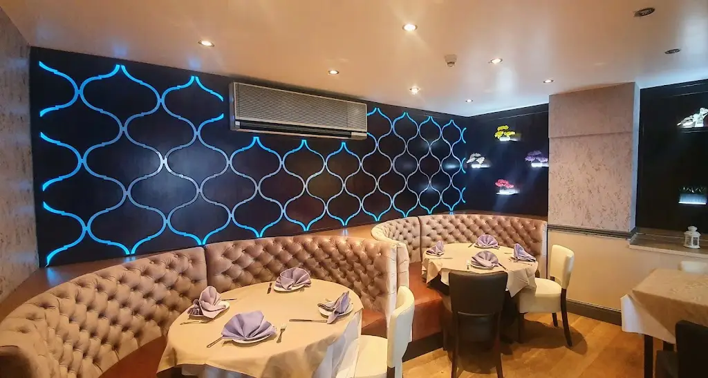 STAR ANISE_Ashbourne_slider_image_3