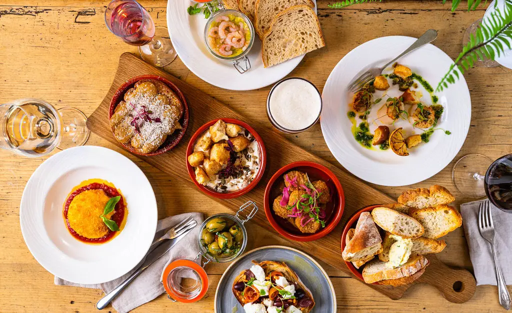 Three Horseshoes_Datchworth_slider_image_2