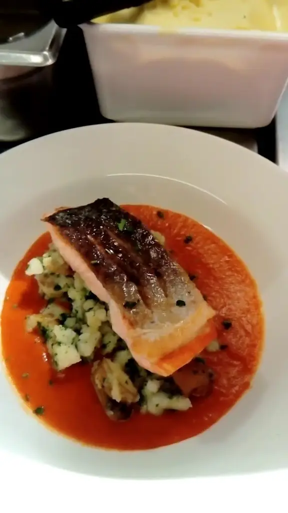 The Horns_Datchworth_slider_image_2