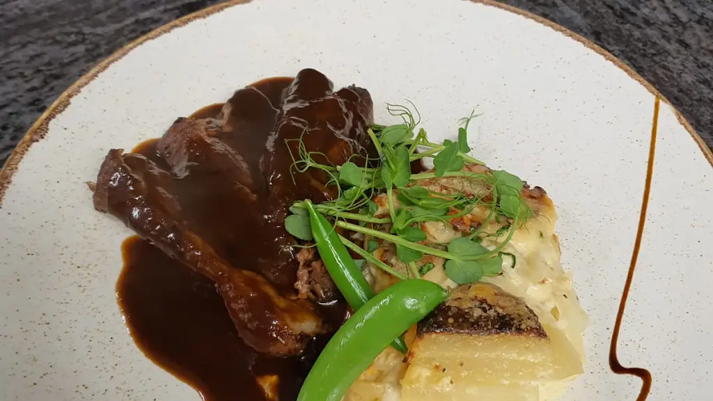 Pinocchio restaurant_Ashton-under-Lyne_slider_image_3