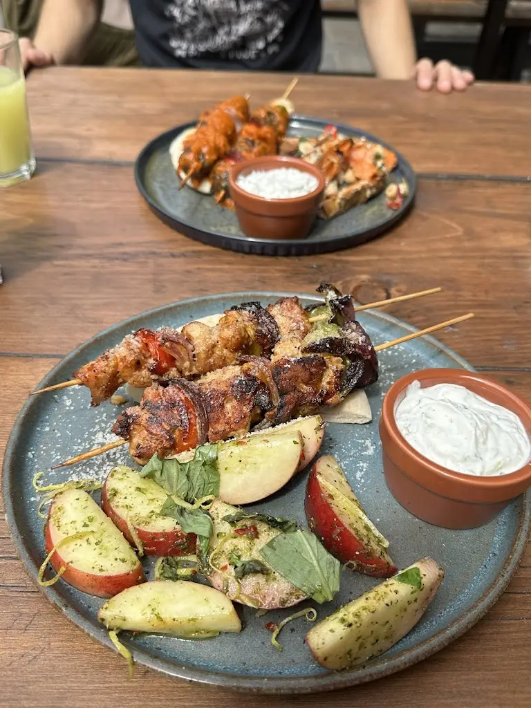 Luna_Route Dalston_Dalston_reseña